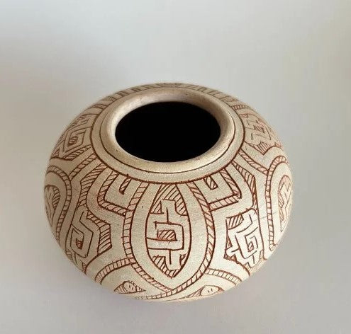 Vaso Marajoara Bolinha Cerâmica Clara