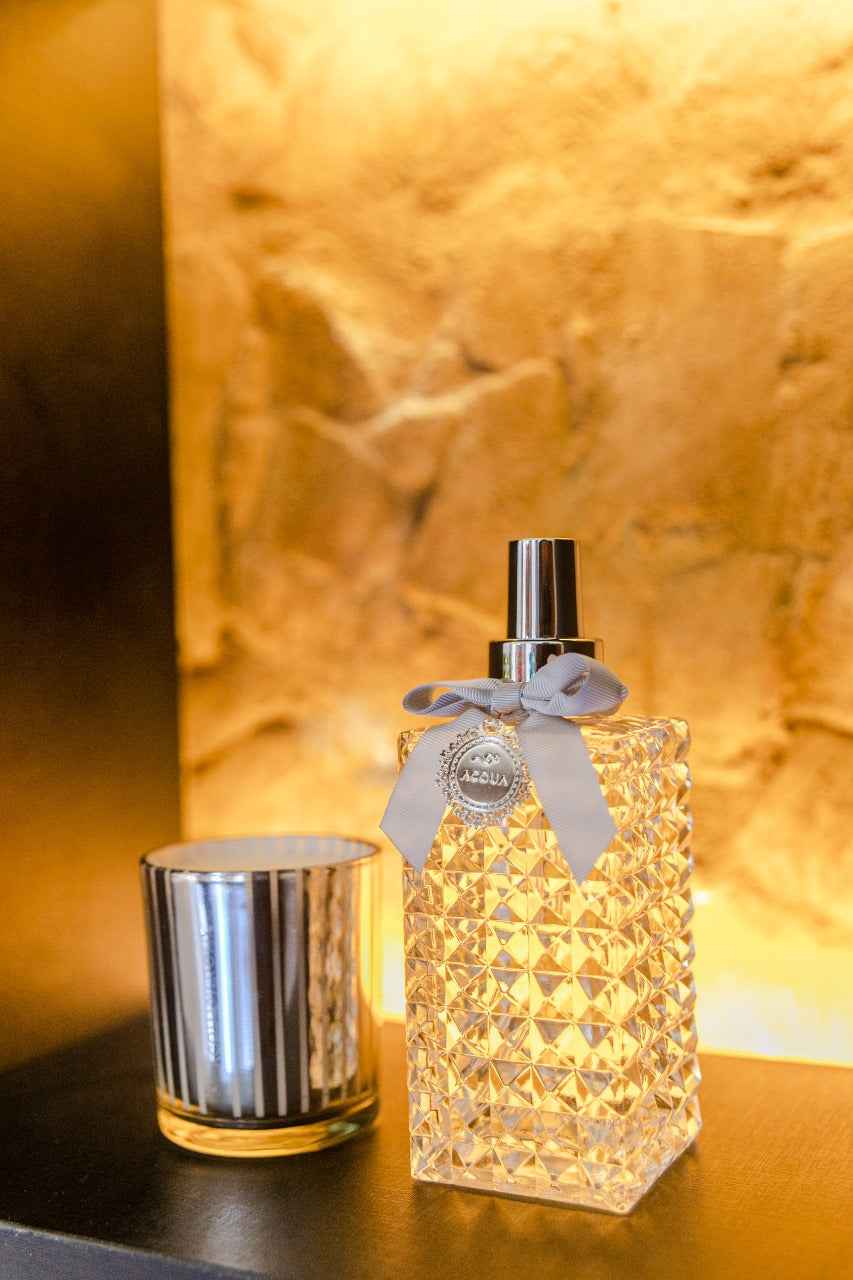 Perfume para Ambientes Acqua Aroma 250ml Sândalo e Cassis