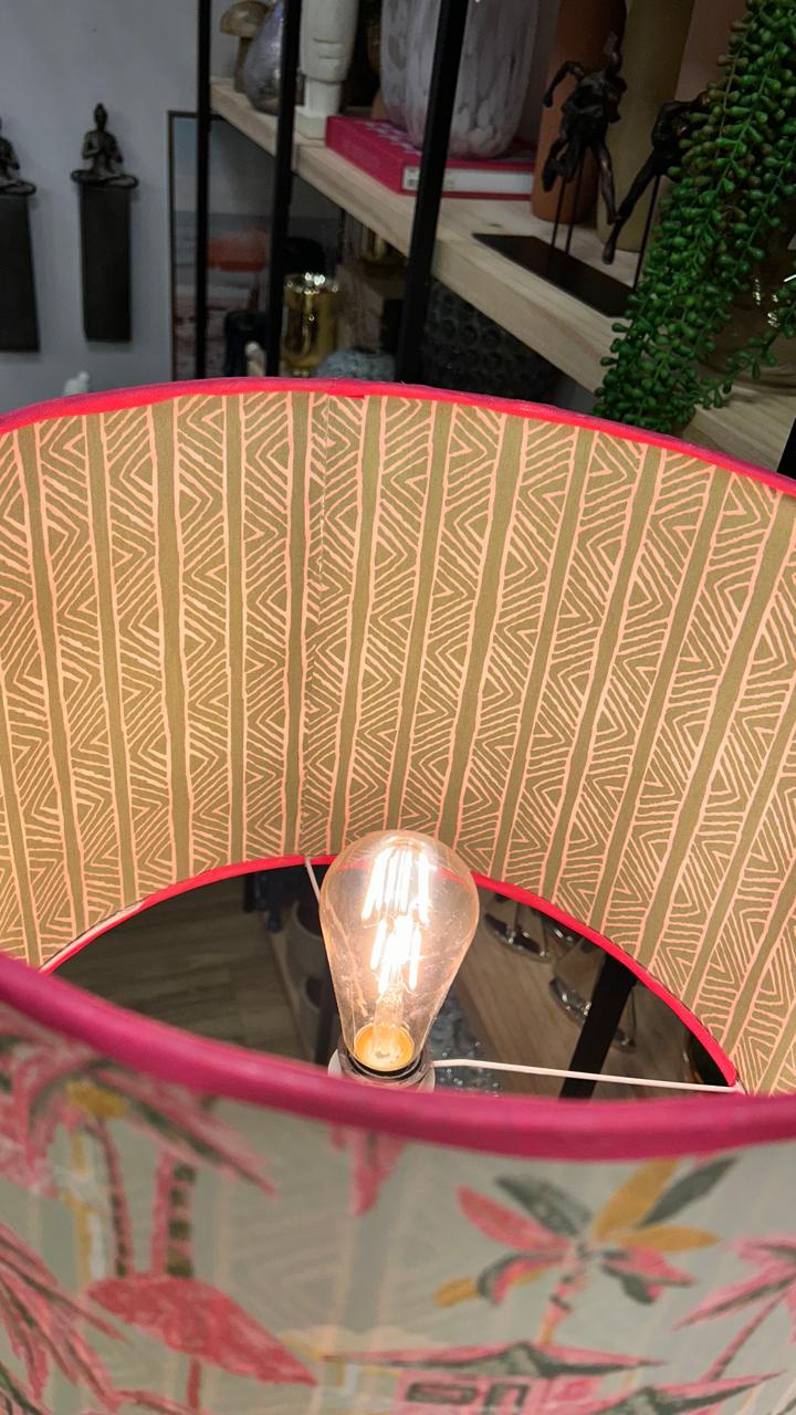 ABAJUR "PRAIA VERDE E ROSA" COM BASE