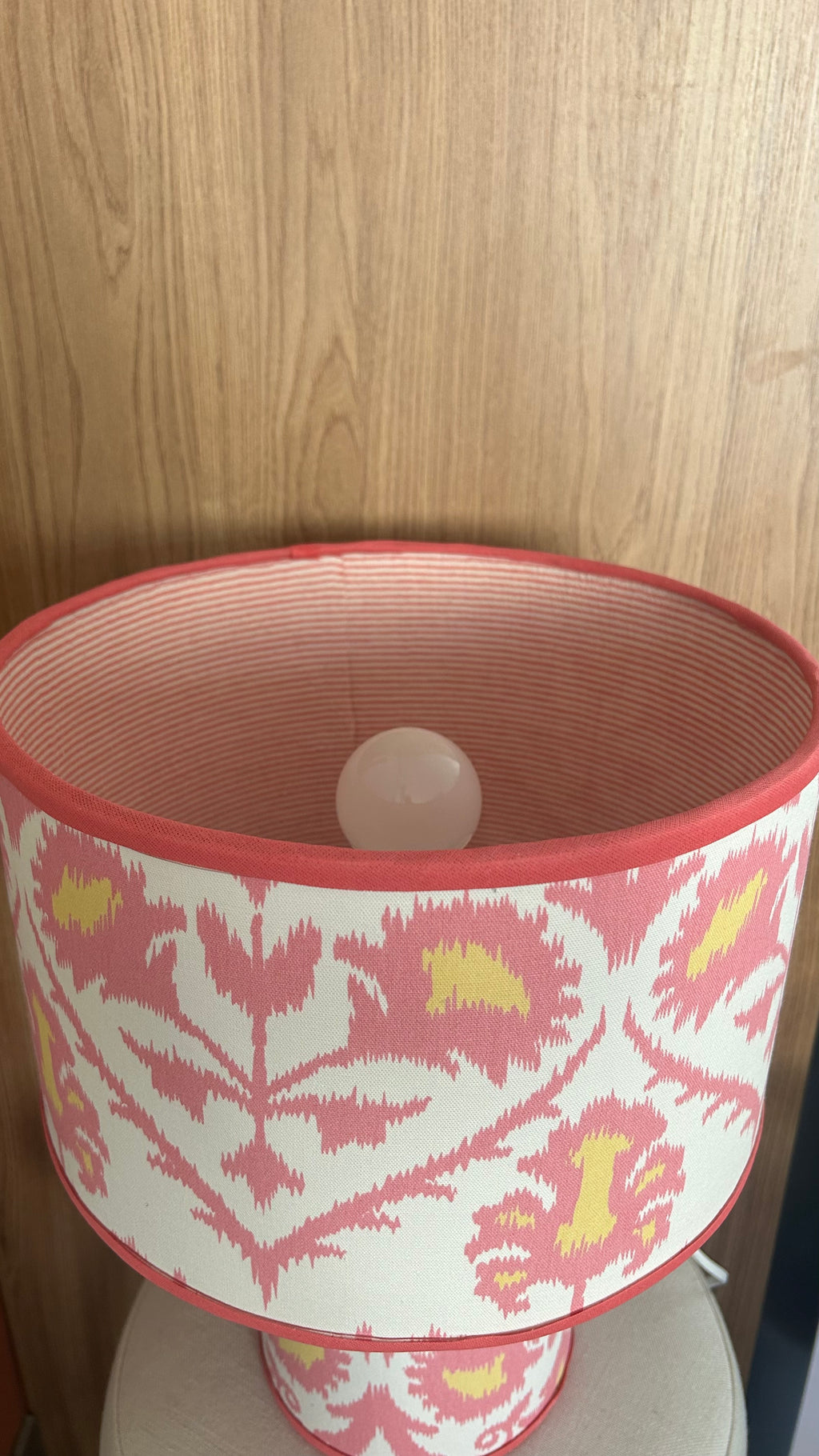 Abajur Ikat Rosa