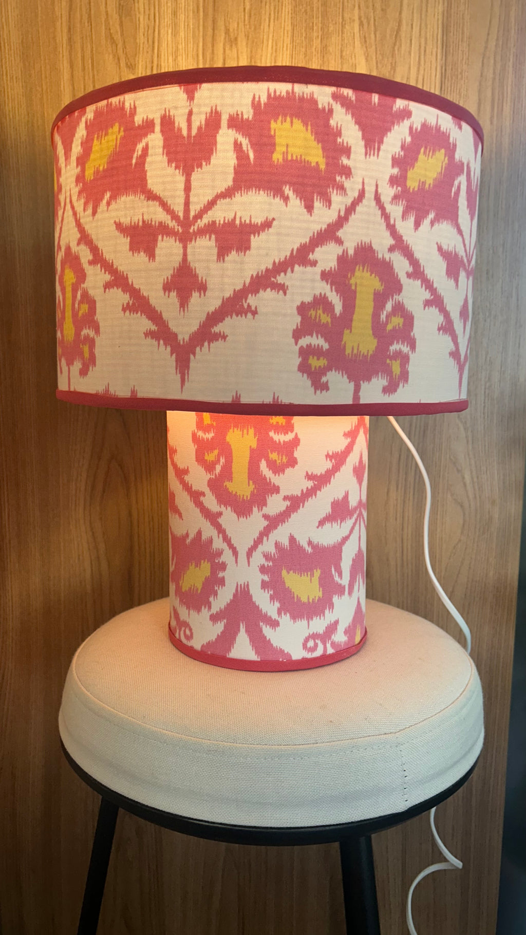 Abajur Ikat Rosa