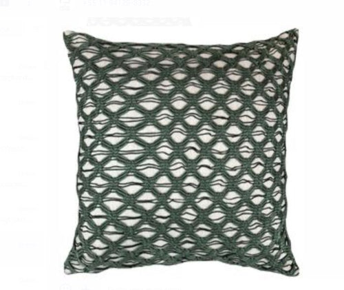ALMOFADA CROCHE RENDADO 52X52 OLIVA - AQUI VC DECORA