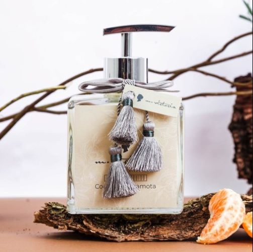 Sabonete Liquido 350ml cubo - COURO & BERGAMOTA - AQUI VC DECORA