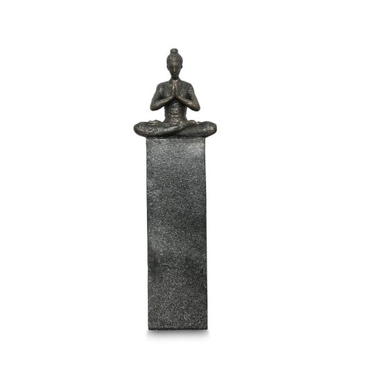 OBJETO DECORATIVO YOGA II EM RESINA