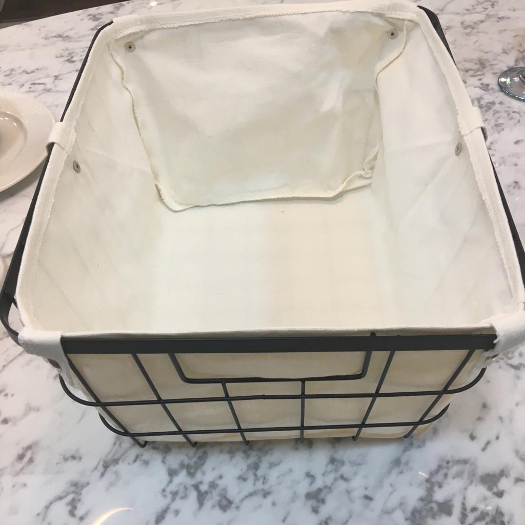 Cesto Organizador Metal Preto Forrado