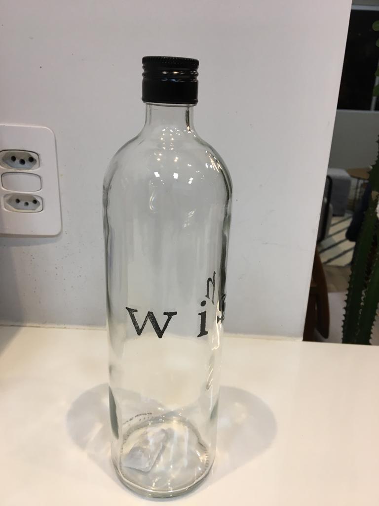 Garrafa p/ Geladeira "Wish"