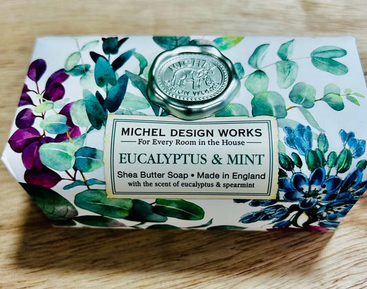 SABONETE EM BARRA 260G EUCALYPTUS E MINT - MICHEL DESIGN WORKS - AQUI VC DECORA