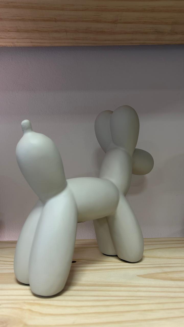 ESCULTURA DOG BALAO RESINA ICE&nbsp; 22x9x24cm