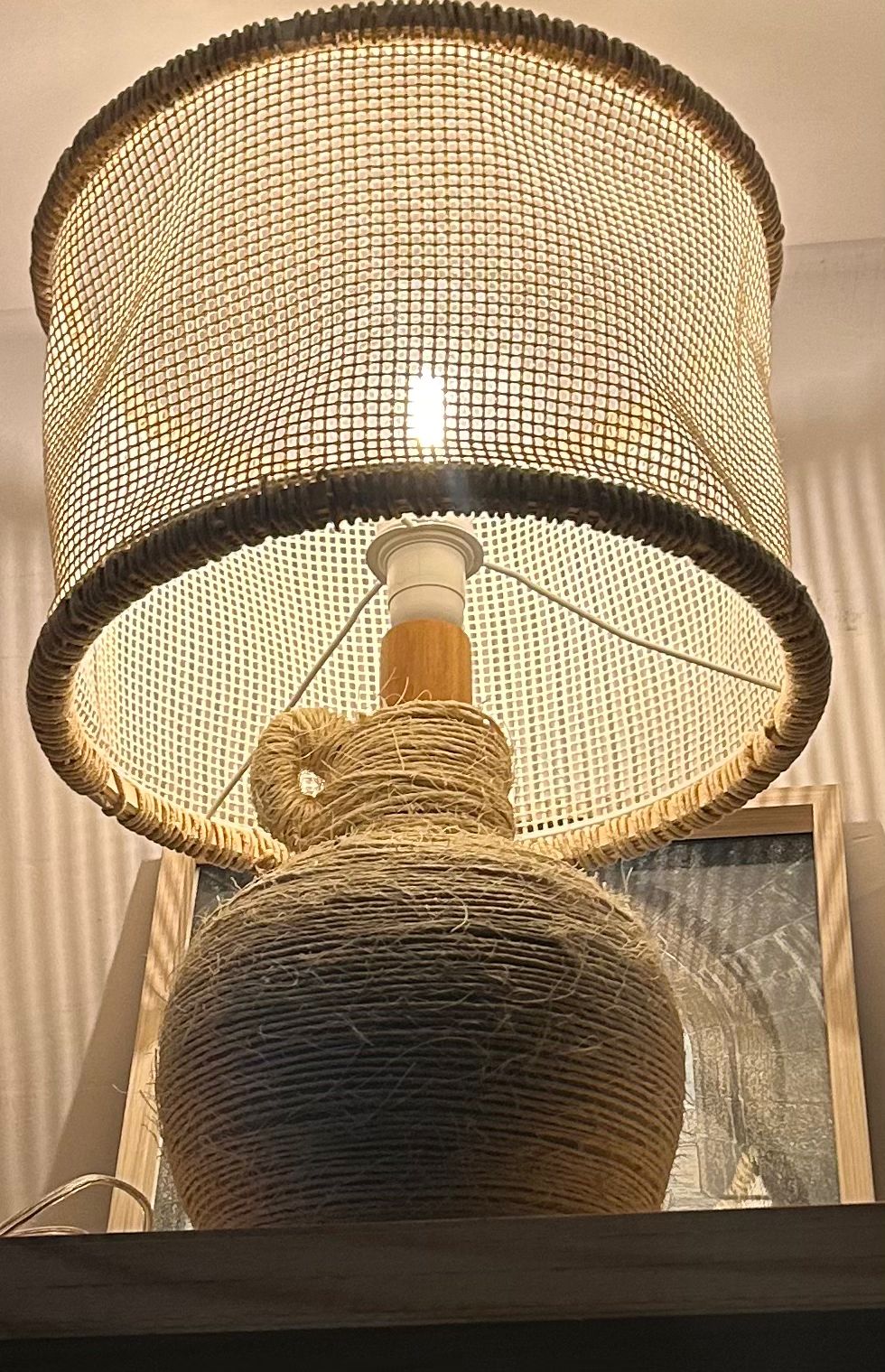 ABAJUR TELINHA E SISAL