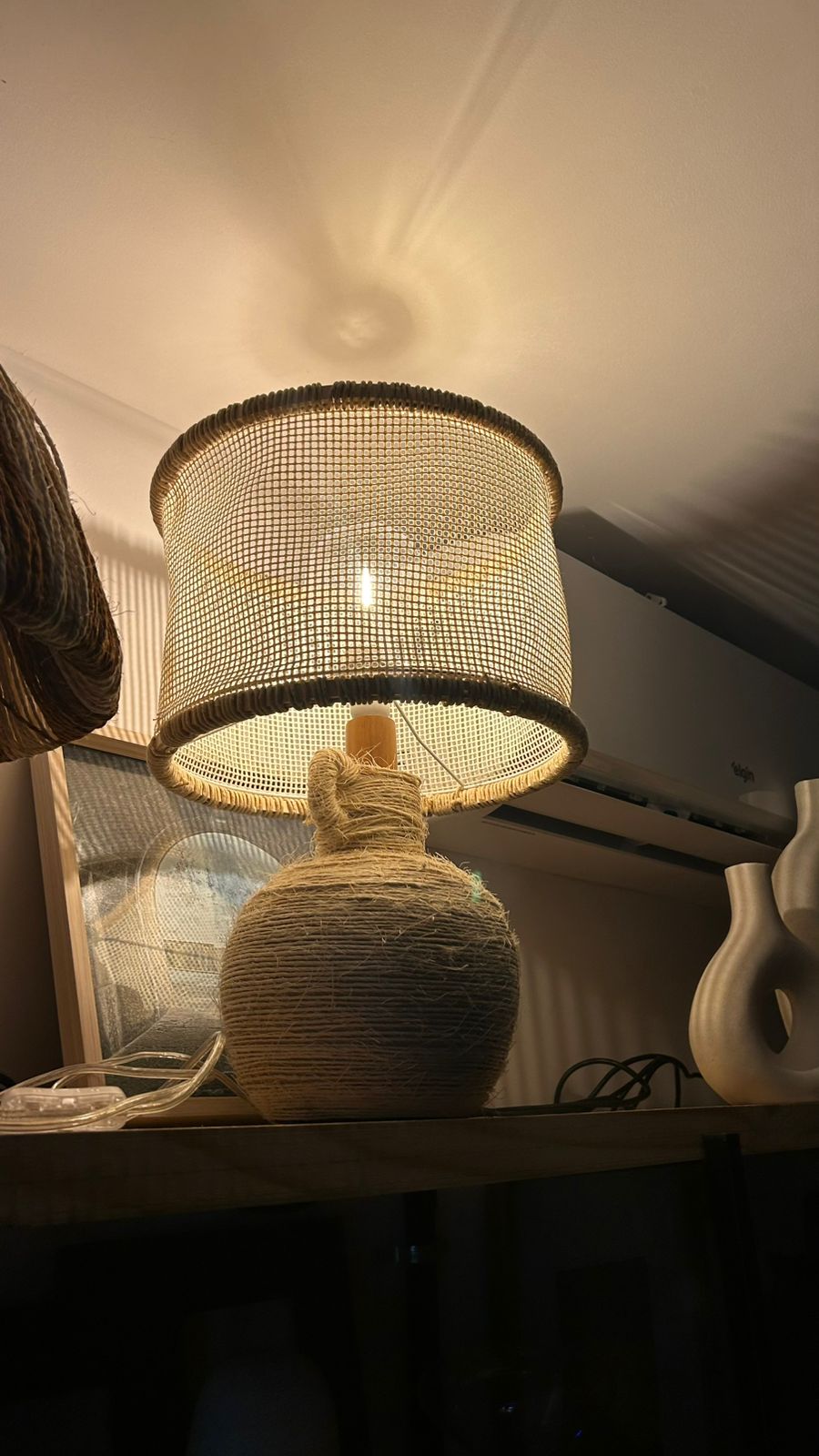 ABAJUR TELINHA E SISAL