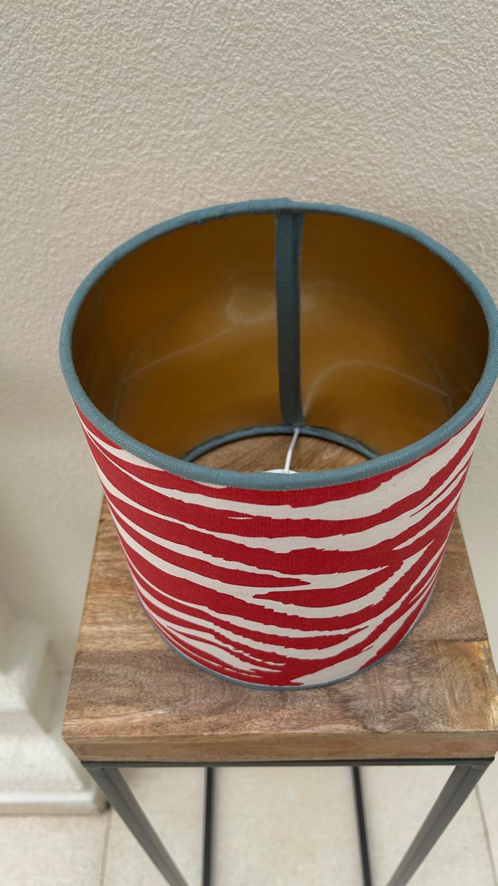 Cúpula Artesanal Zebra Vermelha  Dourado Fosco