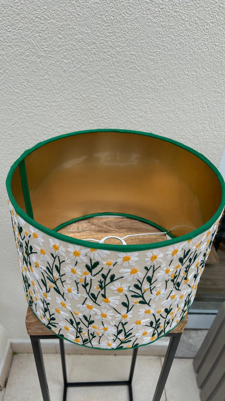 Cúpula Daisy Garden Bordado/ Dourado