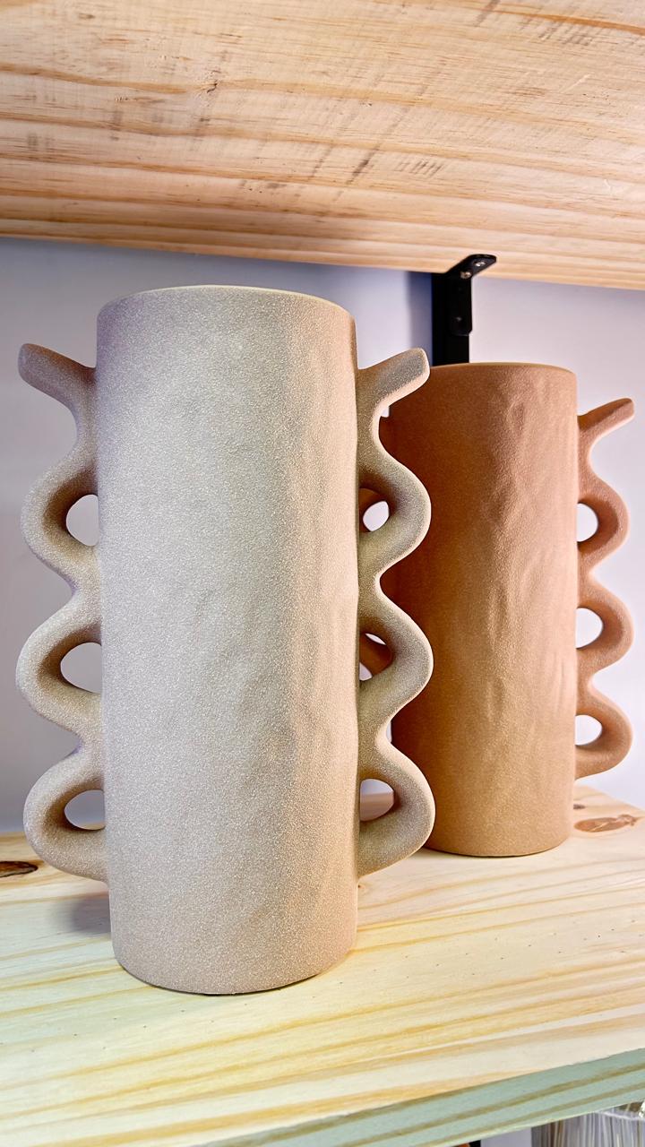 VASO EM CERAMICA ALÇAS ROSA 25,5 X 18cm