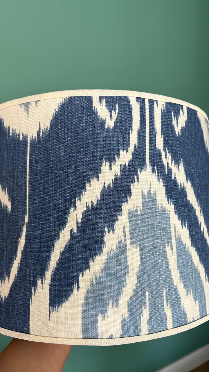 Cúpula Ikat Kravet 35 × 26 cm