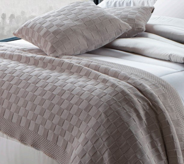 PESEIRA TRICO MARSELHA 2,20 - AQUI VC DECORA